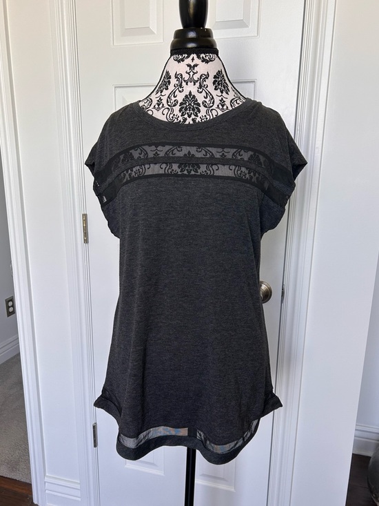 Bally Tops - Bally Total Fitness XL sleeveless top